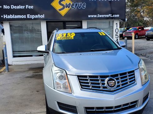 Used 2013 Cadillac SRX FWD image 4