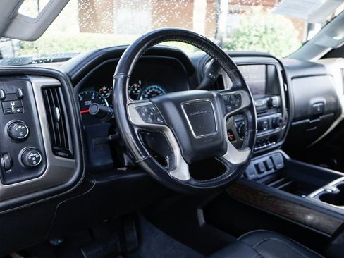 Used 2019 GMC Sierra 3500 Denali image 20