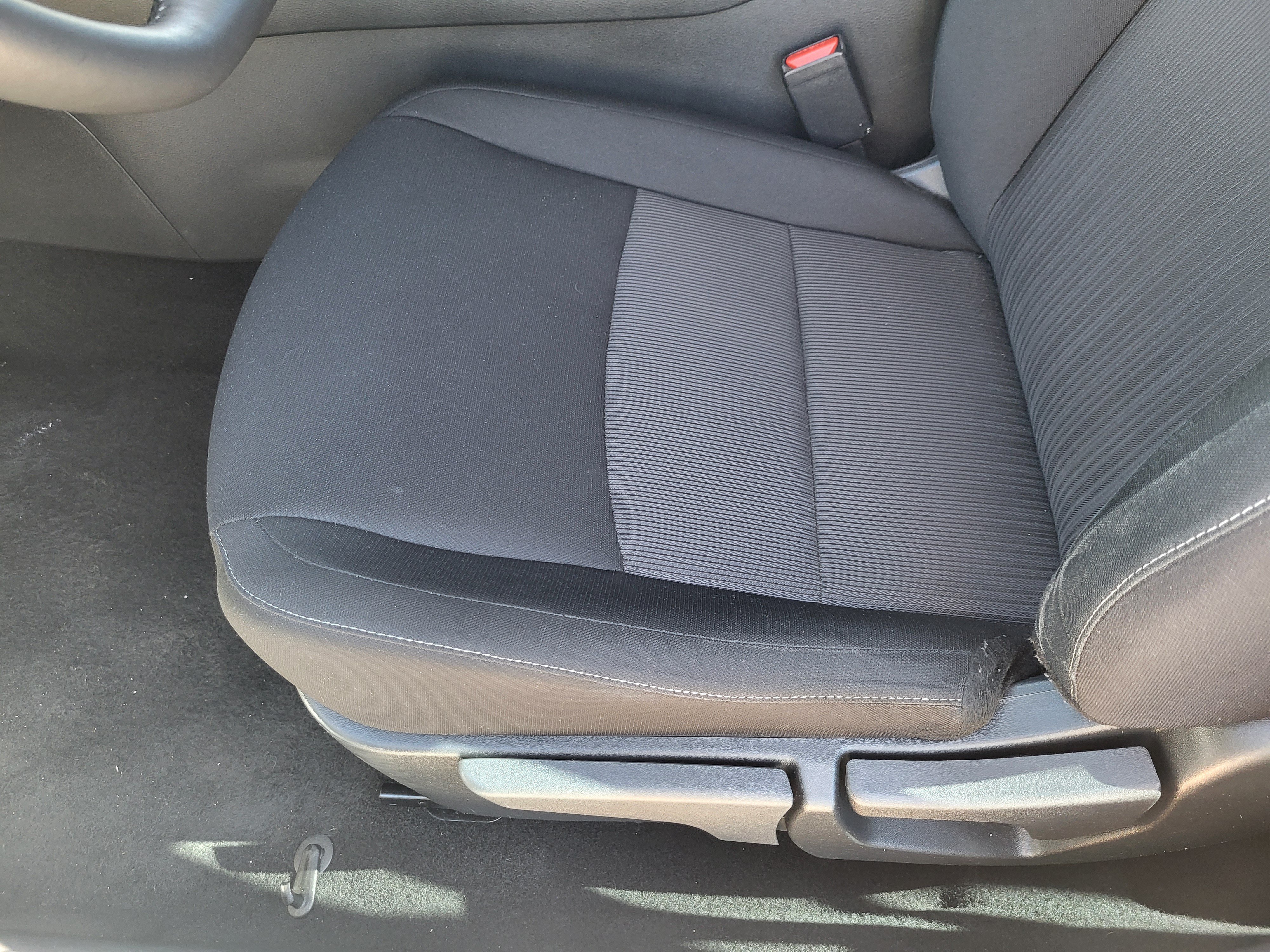 Certified 2025 Nissan Sentra SV w/ All-Weather Package FWD image 22
