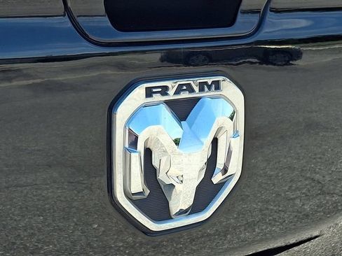 Used 2021 RAM 1500 Big Horn AWD/4WD image 30