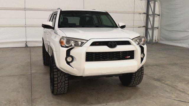 Used 2018 Toyota 4Runner SR5 Premium RWD image 7