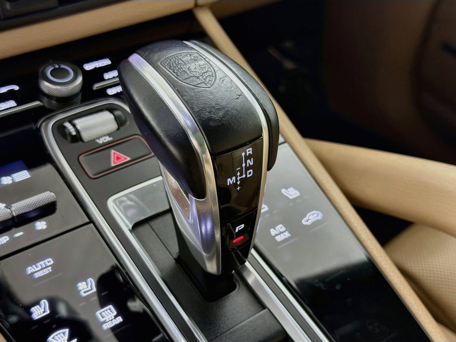 Used 2021 Porsche Cayenne S AWD/4WD image 16