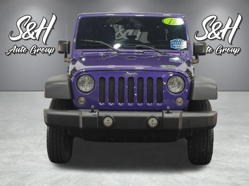 Used 2017 Jeep Wrangler Unlimited Sport w/ Quick Order Package 24S AWD/4WD image 12
