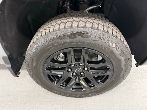 New 2026 Chevrolet Silverado 1500 LT Trail Boss w/ Convenience Package II image 4