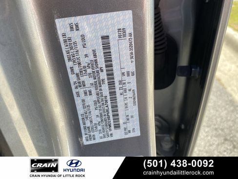 Used 2024 Ford Bronco Badlands image 38