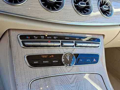 Used 2020 Mercedes-Benz E 53 AMG 4MATIC Cabriolet image 13