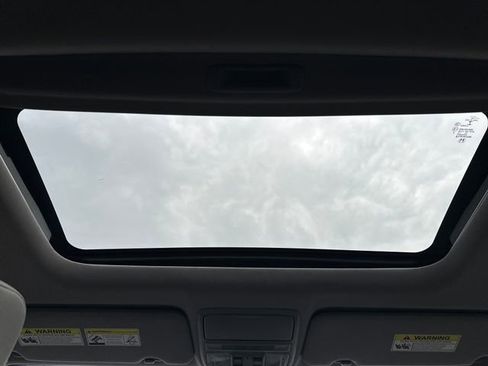 Used 2020 Honda CR-V EX image 11