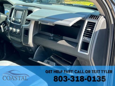 Used 2017 RAM 1500 Classic SLT image 25