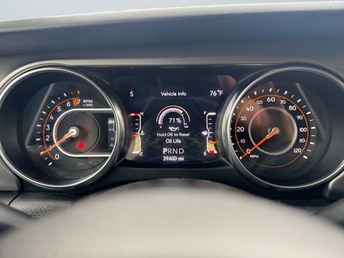 Used 2021 Jeep Wrangler Unlimited Sport image 12