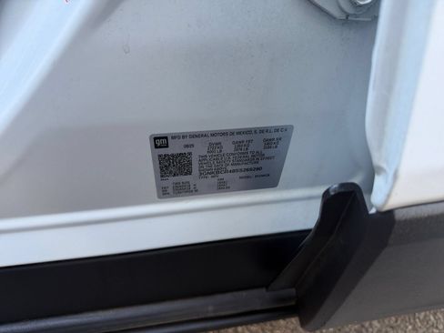 Used 2025 Chevrolet Blazer LT FWD image 29