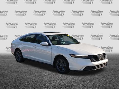 Used 2024 Honda Accord EX image 2