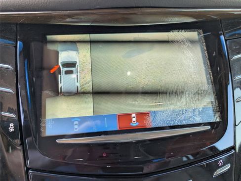 Used 2018 Cadillac Escalade Luxury RWD image 14