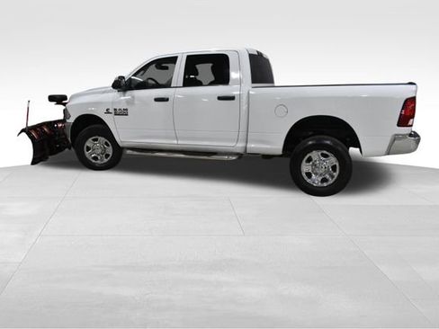Used 2018 RAM 2500 Tradesman w/ Chrome Appearance Group image 5