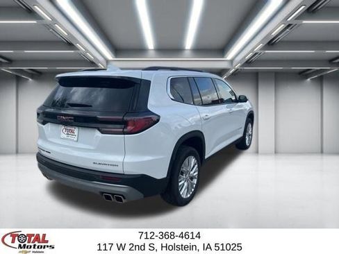 Used 2026 GMC Acadia Elevation w/ Elevation Premium Package AWD/4WD image 8
