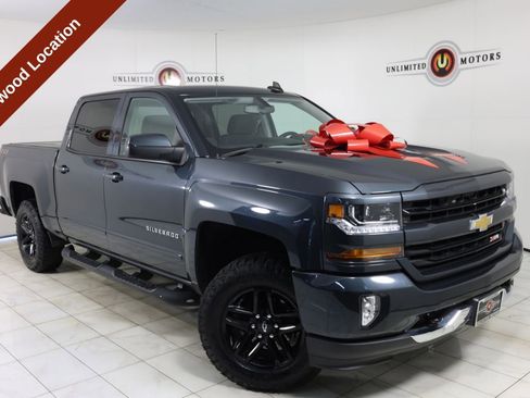 Used 2018 Chevrolet Silverado 1500 LT w/ All Star Edition AWD/4WD image 1
