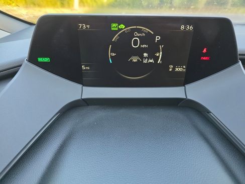 New 2026 Toyota Prius Plug-In Hybrid FWD image 31