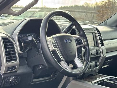 Used 2019 Ford F350 Lariat w/ Lariat Value Package image 27