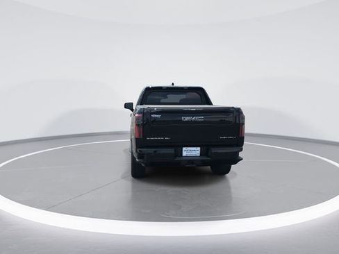 New 2025 GMC Sierra EV Denali image 7