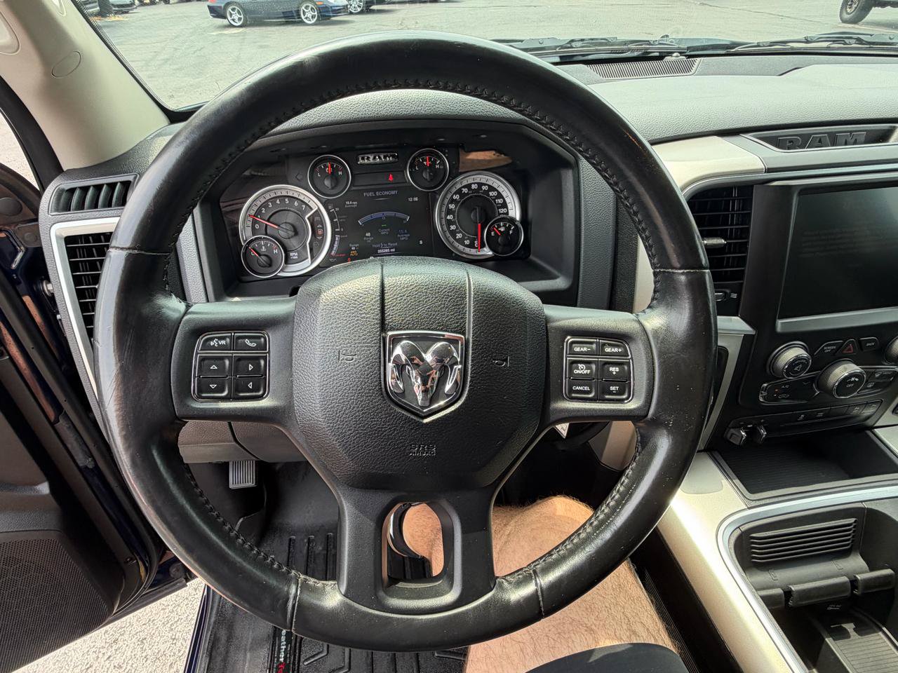 Used 2016 RAM 1500 Big Horn AWD/4WD image 18