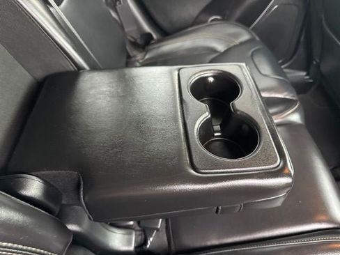 Used 2016 Jeep Cherokee Limited AWD/4WD image 23