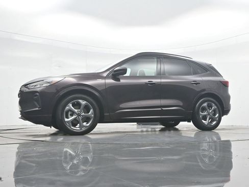 Used 2023 Ford Escape ST-Line w/ Tech Pack #1 FWD image 31