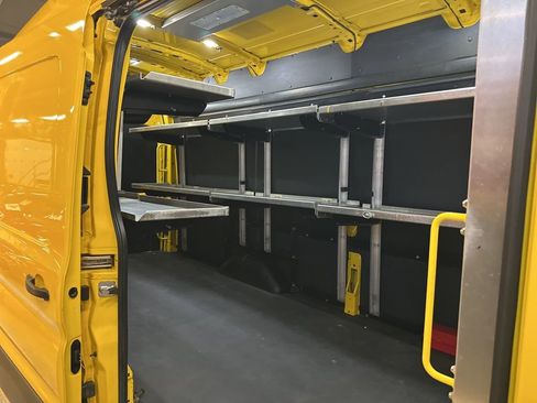 Used 2019 Ford Transit 250 148 High Roof Extended image 10