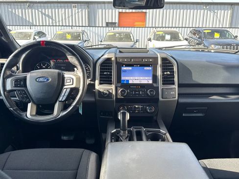 Used 2019 Ford F150 Raptor AWD/4WD image 12