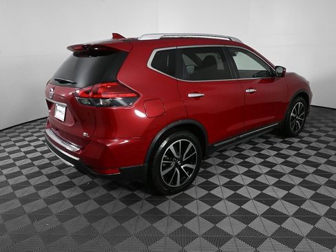 Used 2017 Nissan Rogue SL w/ SL Premium Package image 26
