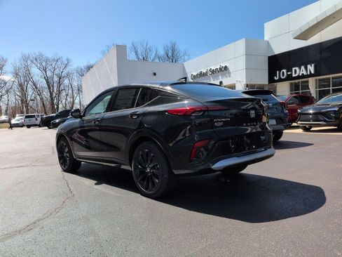 New 2026 Buick Envista Sport Touring image 7