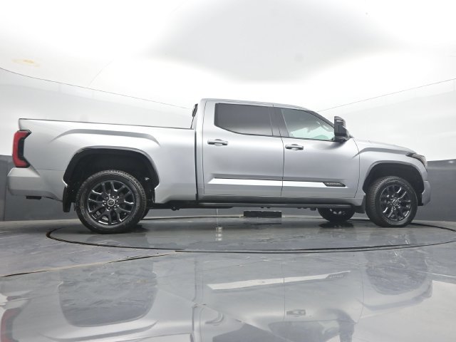 Used 2022 Toyota Tundra Platinum AWD/4WD image 47