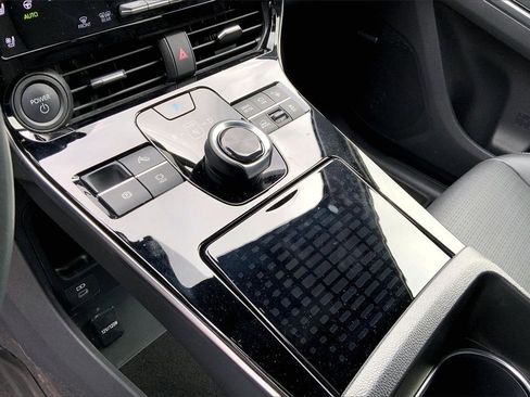 Used 2023 Subaru Solterra AWD image 17