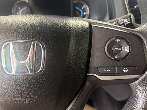 Used 2022 Honda Pilot Sport image 10