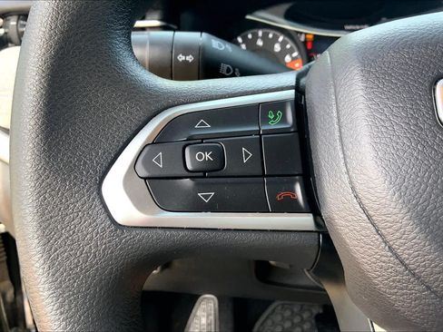 Used 2024 Jeep Compass Sport AWD/4WD image 24