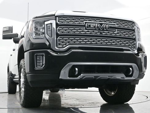 Used 2023 GMC Sierra 3500 Denali w/ Denali Ultimate Package image 49