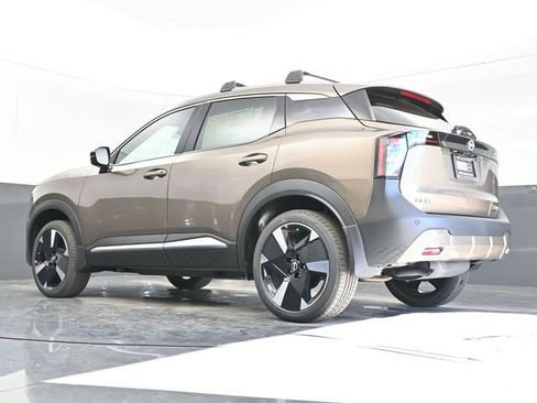 New 2026 Nissan Kicks SR w/ Cold Weather Package AWD/4WD image 23
