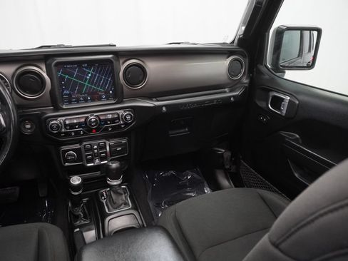 Used 2021 Jeep Wrangler Unlimited Sport w/ Sun And Sound Package AWD/4WD image 28