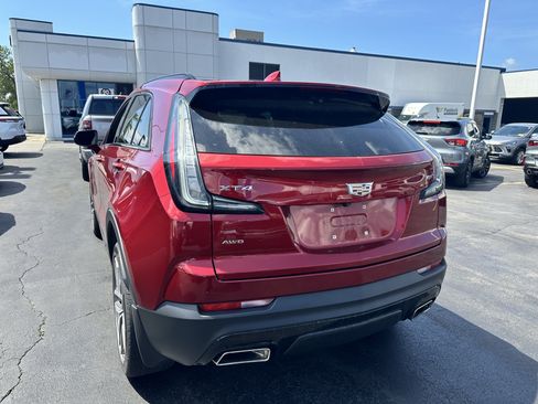 Used 2023 Cadillac XT4 Sport w/ Cold Weather Package AWD/4WD image 6
