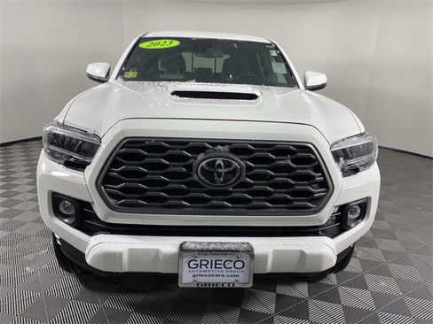 Used 2023 Toyota Tacoma TRD Sport image 3