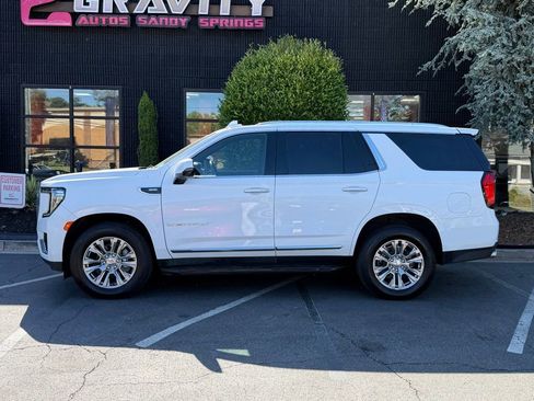 Used 2023 GMC Yukon Denali AWD/4WD image 9