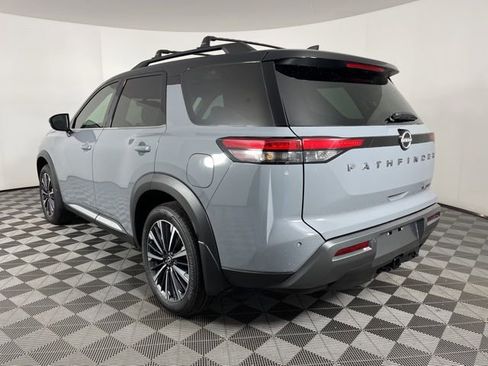 New 2026 Nissan Pathfinder Platinum image 7
