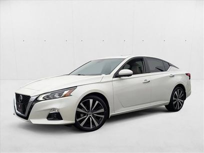 Used 2022 Nissan Altima 2.5 Platinum