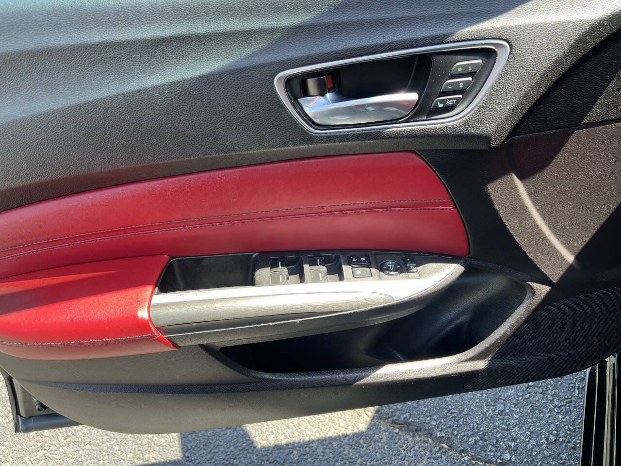Used 2018 Acura TLX w/ Technology & A-SPEC Package AWD/4WD image 33