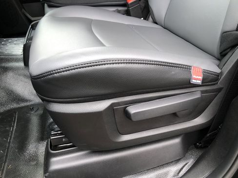 New 2026 RAM 3500 Tradesman w/ Chrome Appearance Group image 22