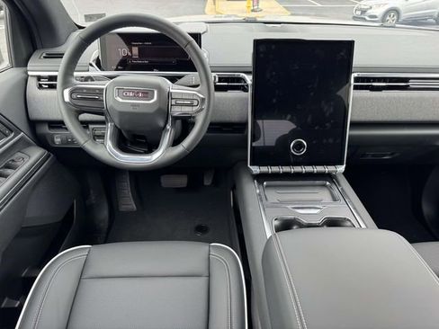 New 2026 GMC Sierra EV Elevation image 10
