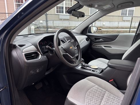 Used 2024 Chevrolet Equinox LS image 8
