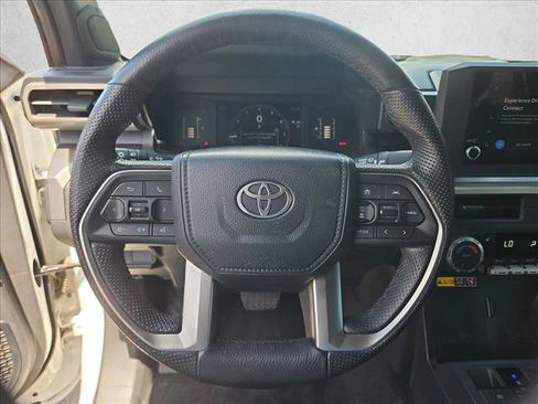 Used 2024 Toyota Tacoma SR5 AWD/4WD image 13