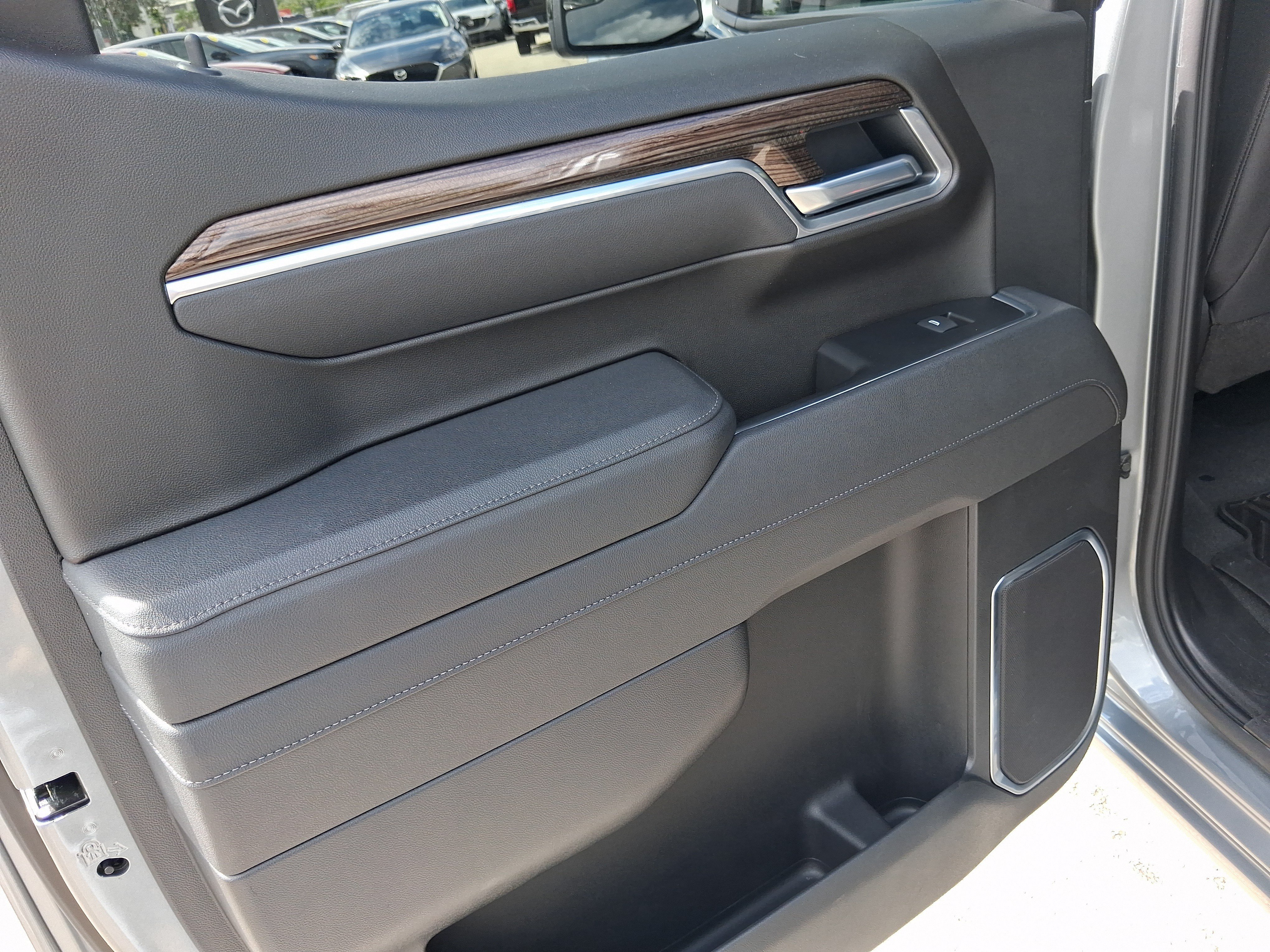 Used 2026 Chevrolet Silverado 1500 RST AWD/4WD image 9