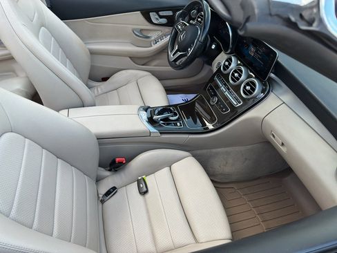 Used 2021 Mercedes-Benz C 300 Cabriolet image 4