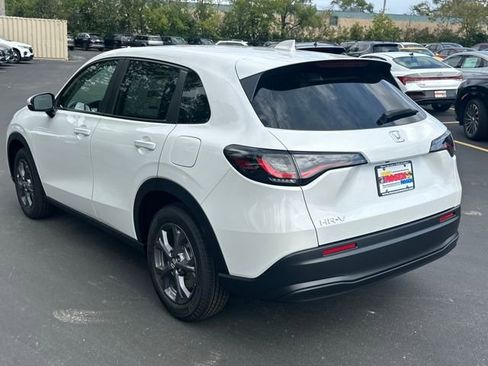 New 2026 Honda HR-V LX image 3