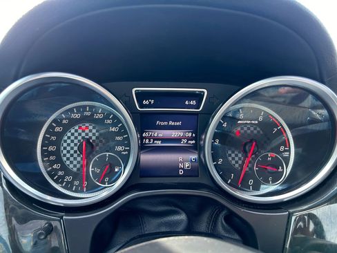 Used 2018 Mercedes-Benz GLE 43 AMG GLE 43 Sport Utility 4D image 16